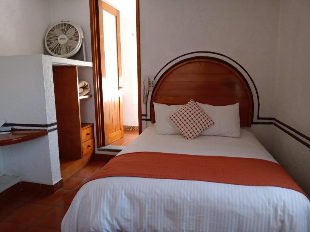Suites Pancho Villas Bacalar - Lagoon View Exterior photo